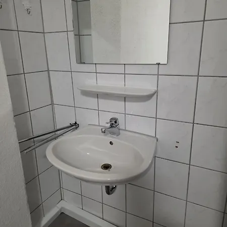 Modernes&einfaches übernachten * Bruchsal