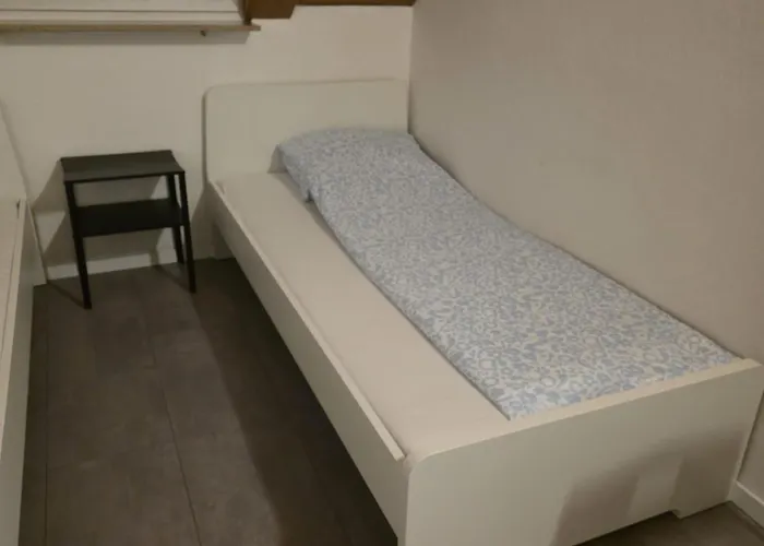 Guest house Modernes & Einfaches Uebernachten *