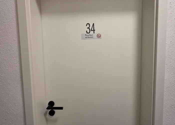 Modernes & Einfaches Uebernachten Guest house *